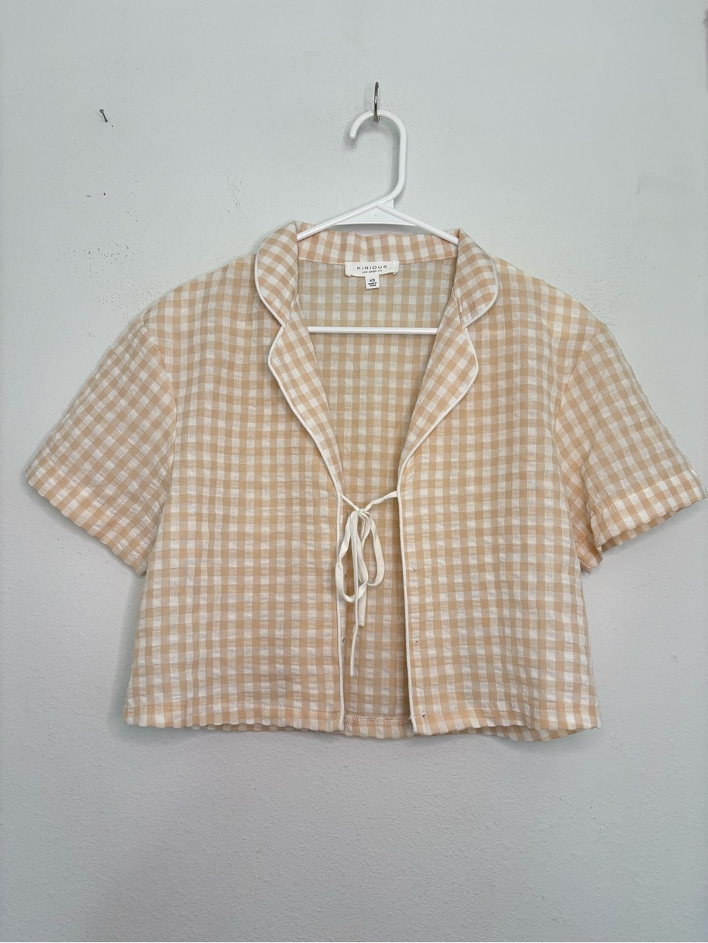 KIRIOUS LA NEUTRAL GINGHAM LIGHTWEIGHT SHORT SLEEVE TIE FRONT BLOUSE SZ XS